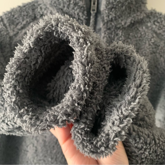 Patagonia top - Picture 3 of 7